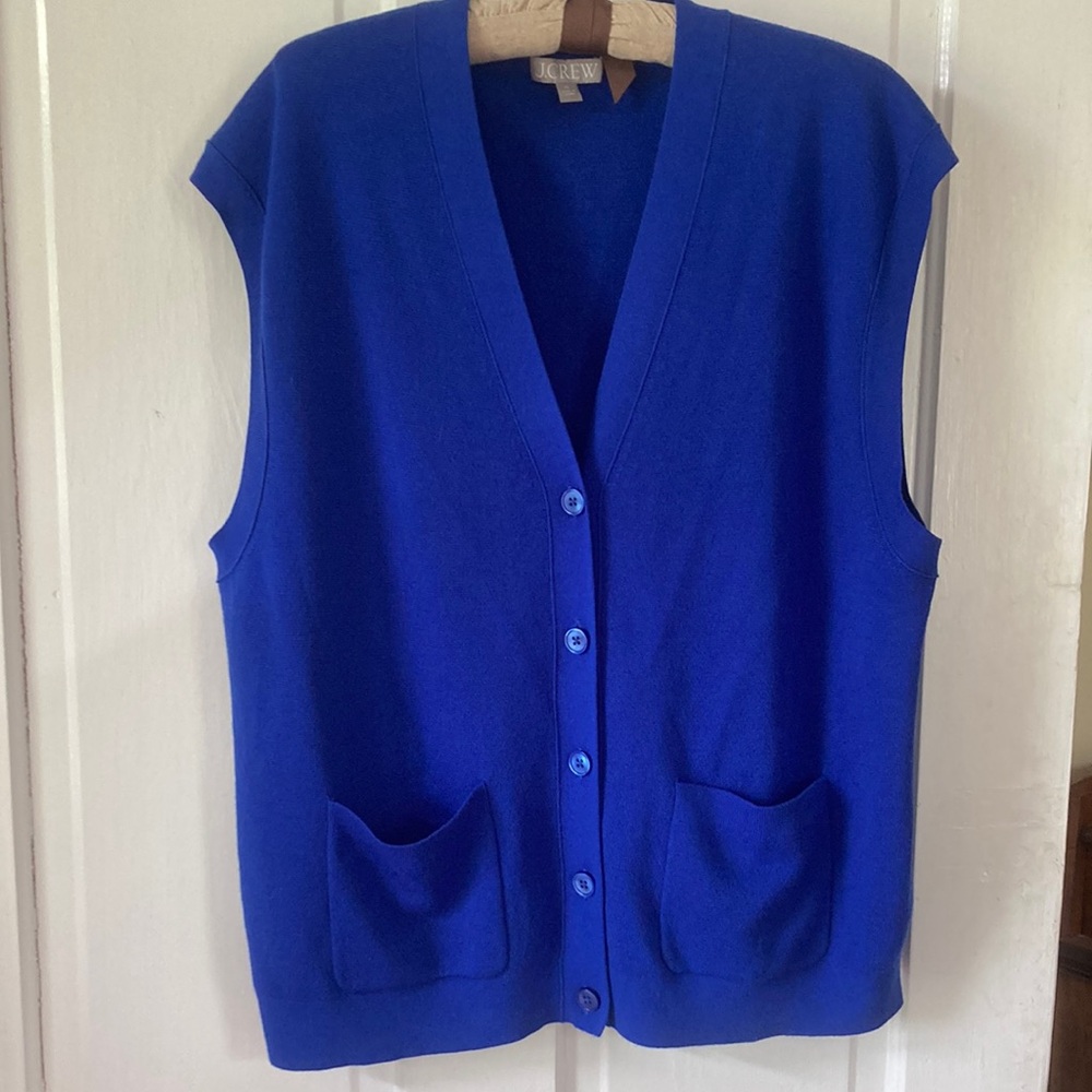 Merino wool blend vest